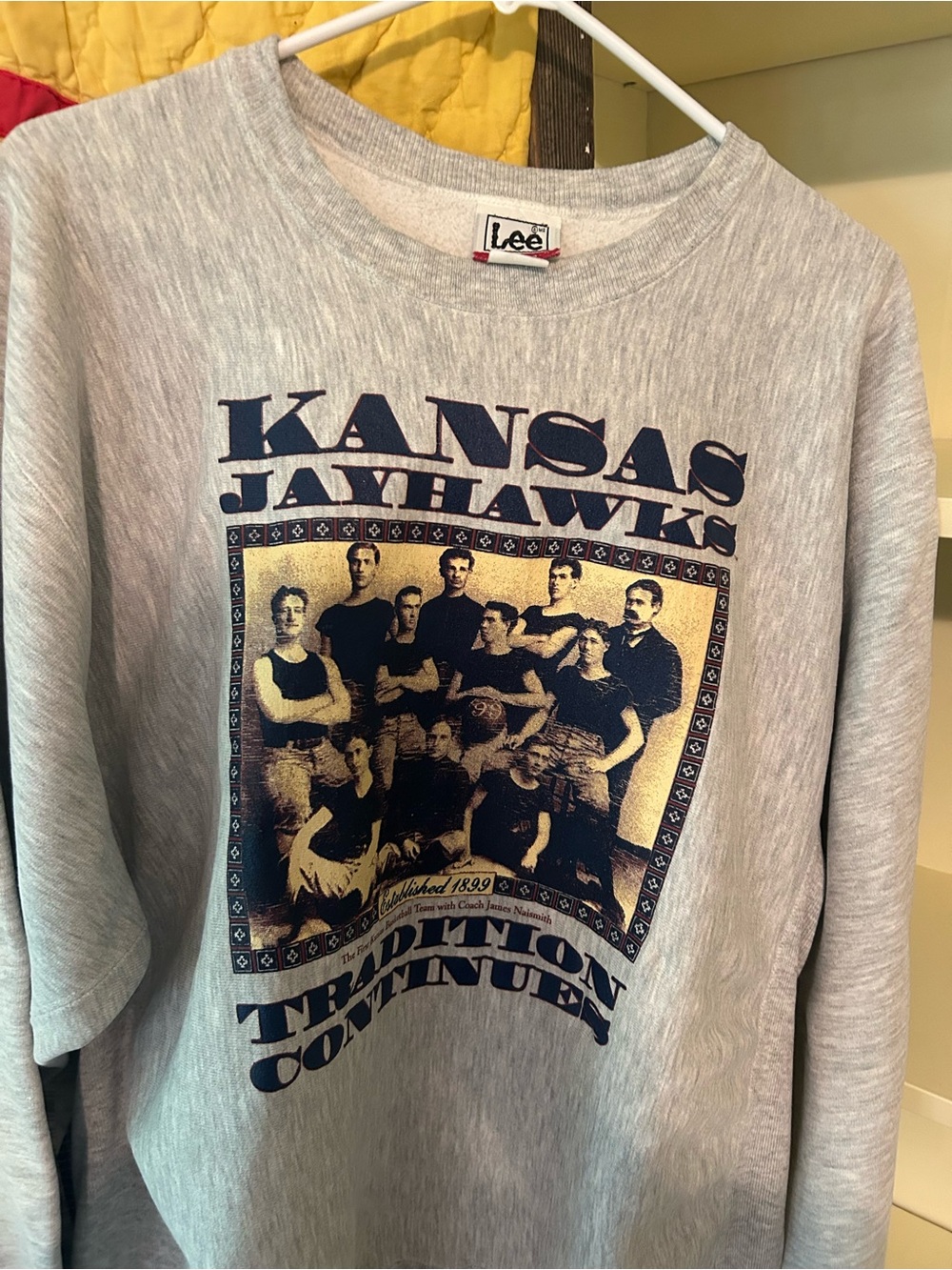 Lee Kansas Jayhawks Graphic Sweatshirt - Heather Gray & Navy
